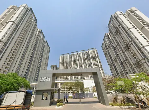 1.5 BHK Godrej Emerald in Thane West, photo 1