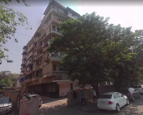 4 BHK Shanti Niketan in Marine Drive