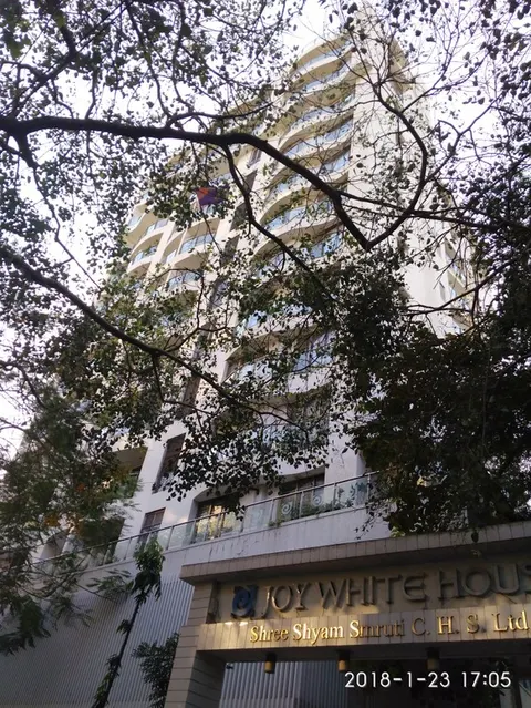 5 BHK Joy White House in Santacruz West
