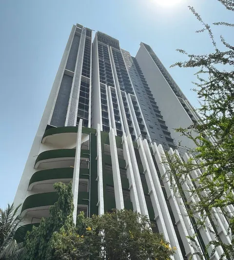 2 BHK DLH Leo Tower