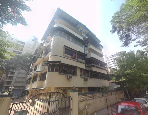 2 BHK Surat Bahar in Colaba
