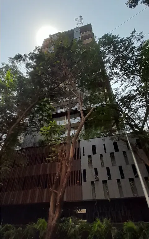 4 BHK Maple Shades in Bandra West, photo 2