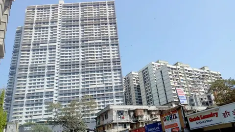 2 BHK Kanakia Levels in Malad East