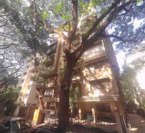 2 BHK Mehta Residency in Dadar East, photo 2