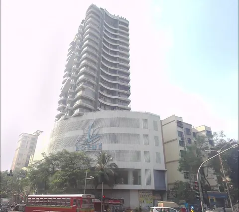Office Lotus Link Square in Malad West