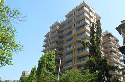 Madhur Milan, Khar West