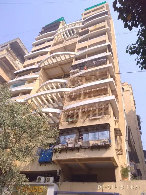 3 BHK Mohini Heights in Khar West