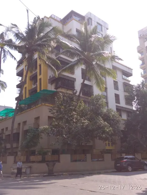 3 BHK Nirvana in Bandra West