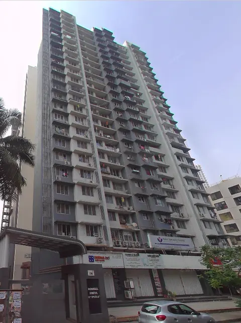 3 BHK Romell Umiya Grandeur in Goregaon East, photo 2