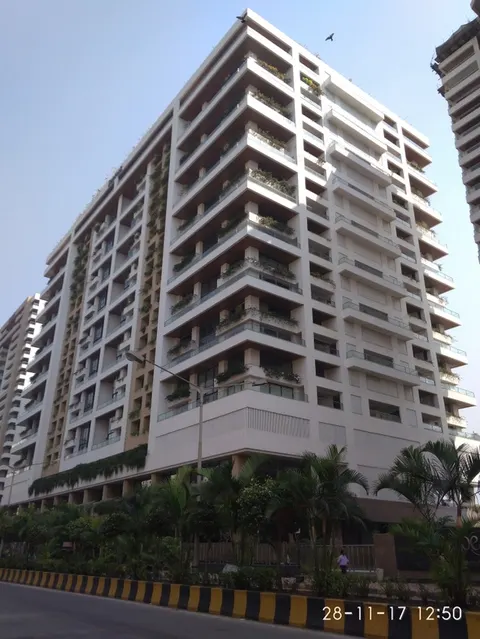 6 BHK Signature Island