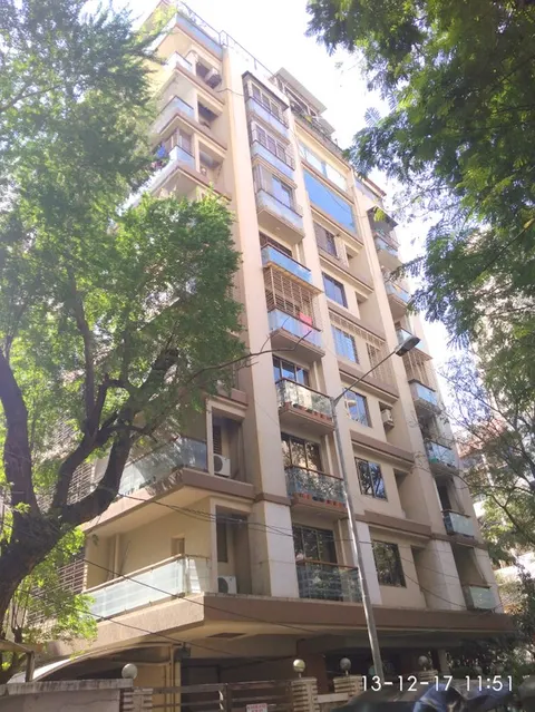 studio Warden in Bandra West