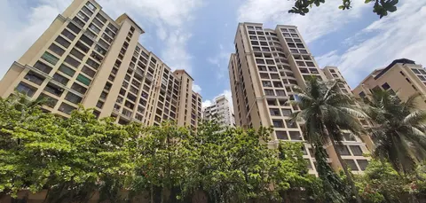 3 BHK Raheja Windermere in Andheri West, photo 4