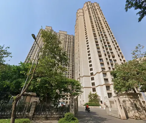 1 BHK Hiranandani Solitaire in Thane West