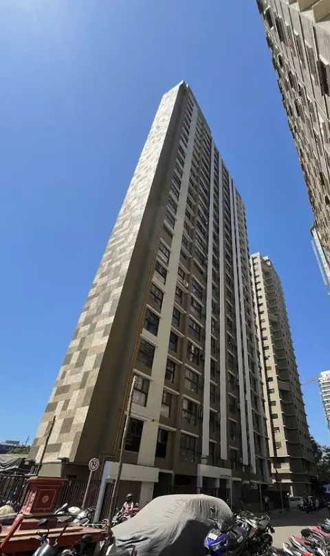 1.5 BHK EL Signora