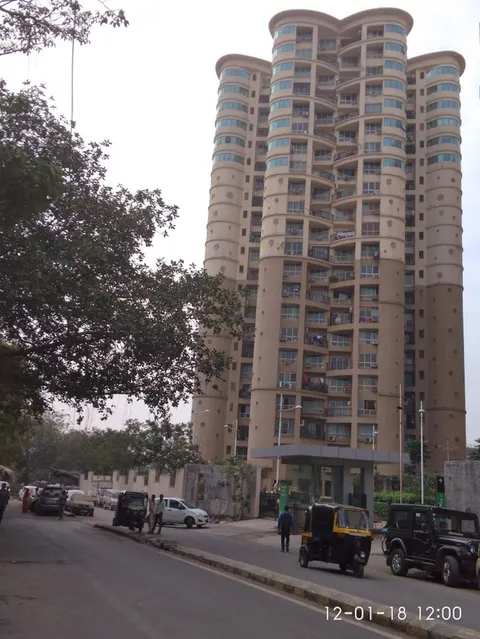 2 BHK Laurel and Lilac