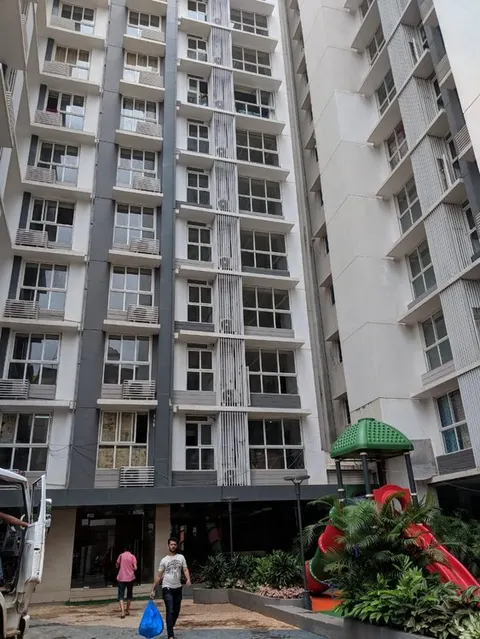 2 BHK in Omkar BKC Meridia