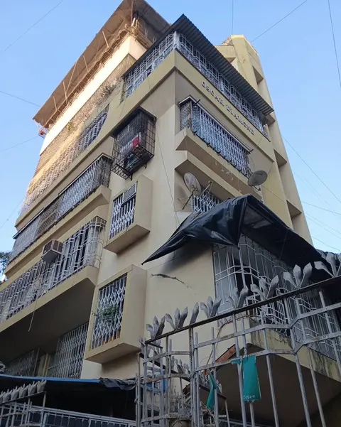 2 BHK Oscar Diamond
