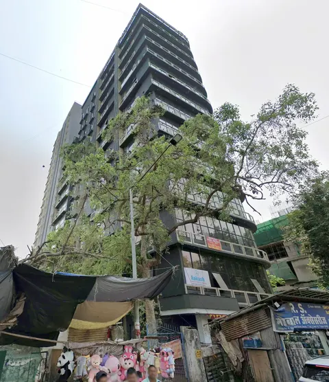Office Express Tower in Borivali West