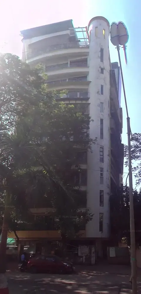 3 BHK Parijat Apartments in Juhu, photo 2
