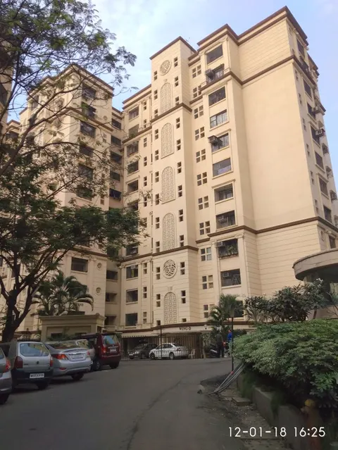 2 BHK in West End