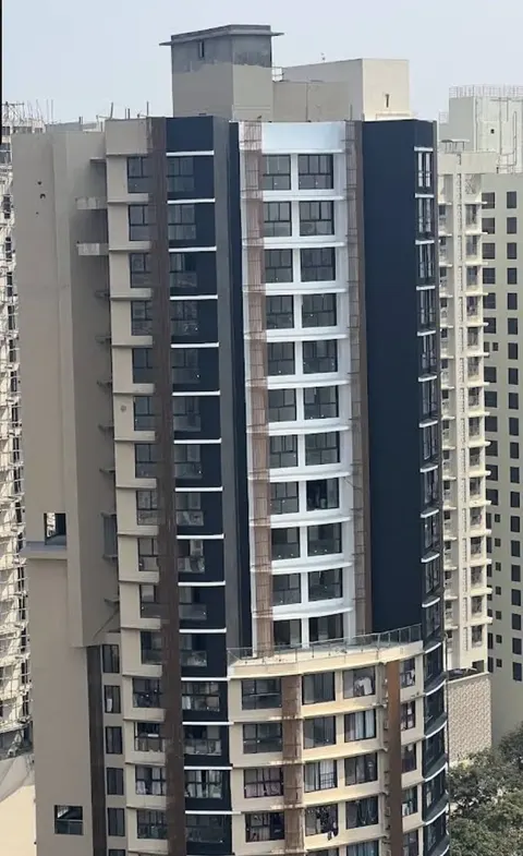 2 BHK Bellagio Livingstone in Mahalaxmi