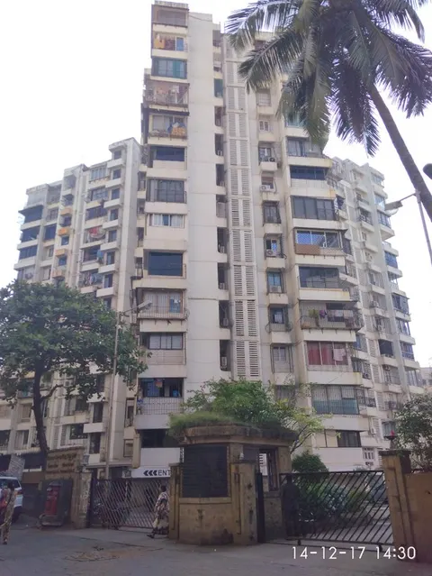 2 BHK Ocean View in Khar West, photo 1