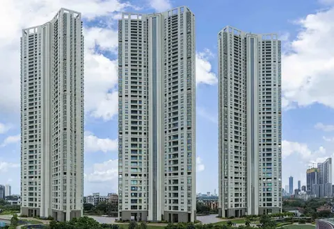 3 BHK in Raheja Vivarea