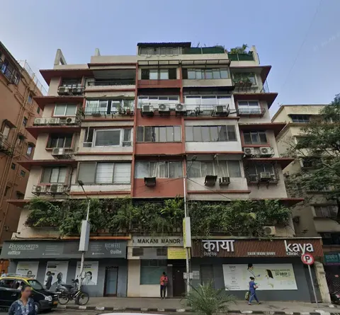 4 BHK Makani Manor in Peddar Road