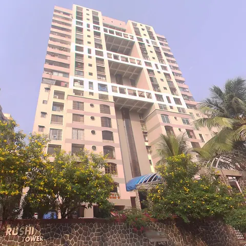 4 BHK Rushi Towers in Andheri West