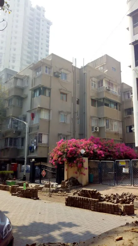 2 BHK Maimoon Apartment in Prabhadevi