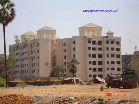 1 BHK Timber Green Park in Dahisar East, photo 4