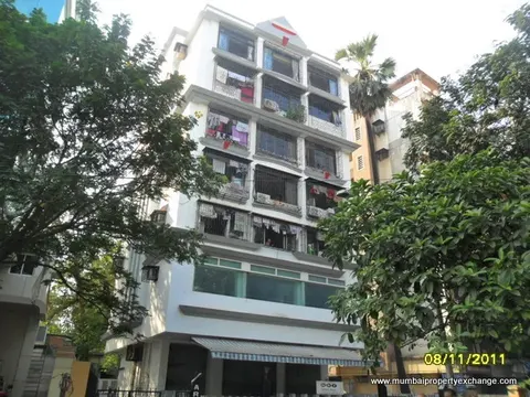 4 BHK Arihant in Vile Parle West