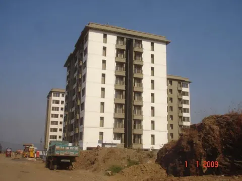 3 BHK Evershine Woods in Mira Road