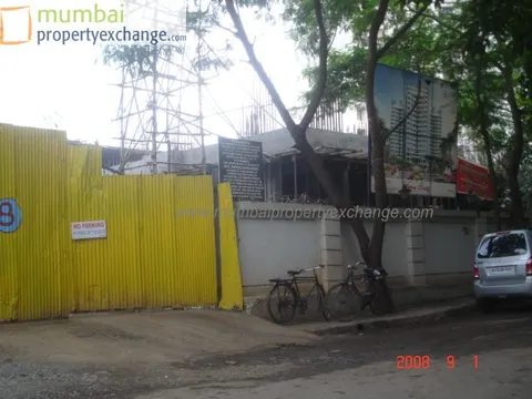 2 BHK Veena Saaz in Kandivali East, photo 3