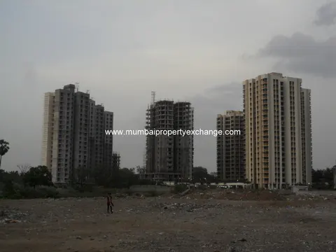 2.5 BHK Runwal Garden City in Thane West, photo 6
