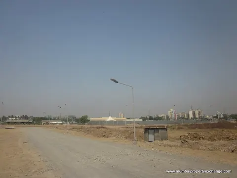 2 BHK Rising City Dahlia Emilia in Ghatkopar East, photo 2