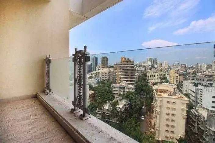3 BHK Darvesh Royale in Bandra West, photo 3