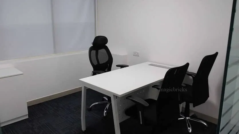 Commercial Office Space 215 Atrium in Andheri East, photo 2