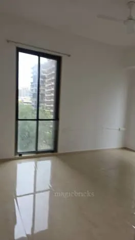 2 BHK New Light Apartments in Khar West, photo 3