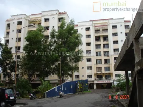 1 BHK in Pinewood
