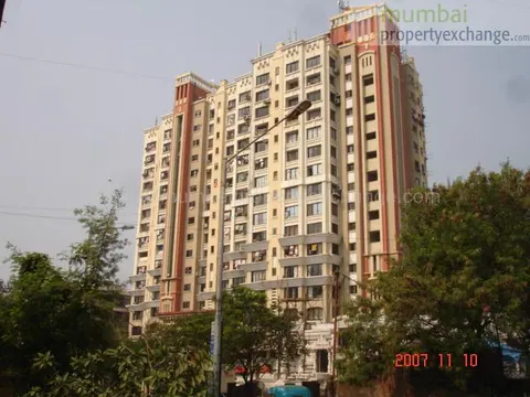 3 BHK Kukreja Palace in Ghatkopar East