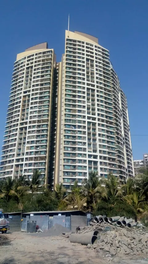 2 BHK Kalpataru Towers