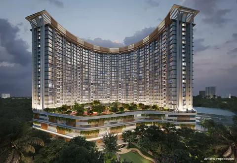 Queens Necklace by Metro Group