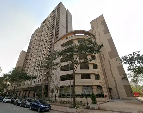 Metropolis Insignia Tower by Squarefeet Group