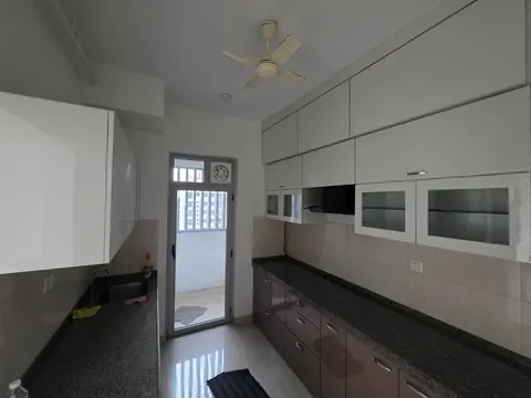 2 BHK Piramal Revanta in Mulund West, photo 4