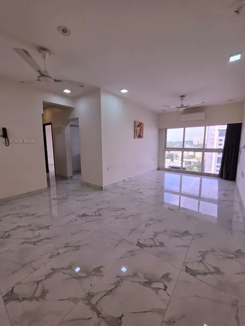 2 BHK Raheja Ridgewood in Goregaon East, photo 1