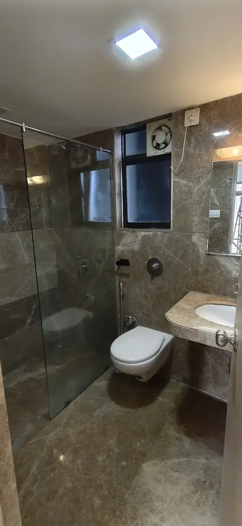 2 BHK Fortune Paradise in Khar West, photo 2
