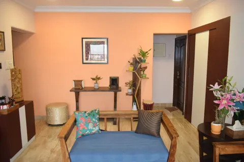 2 BHK Breezy Heights in Bandra West, photo 2