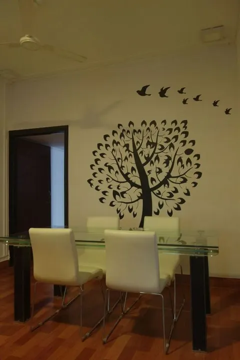 2 BHK Crescent in Bandra West, photo 5