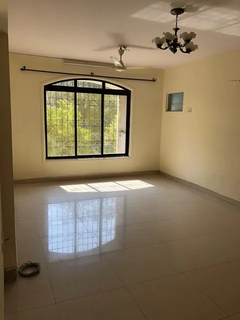 4 BHK Rushi Towers in Andheri West, photo 4